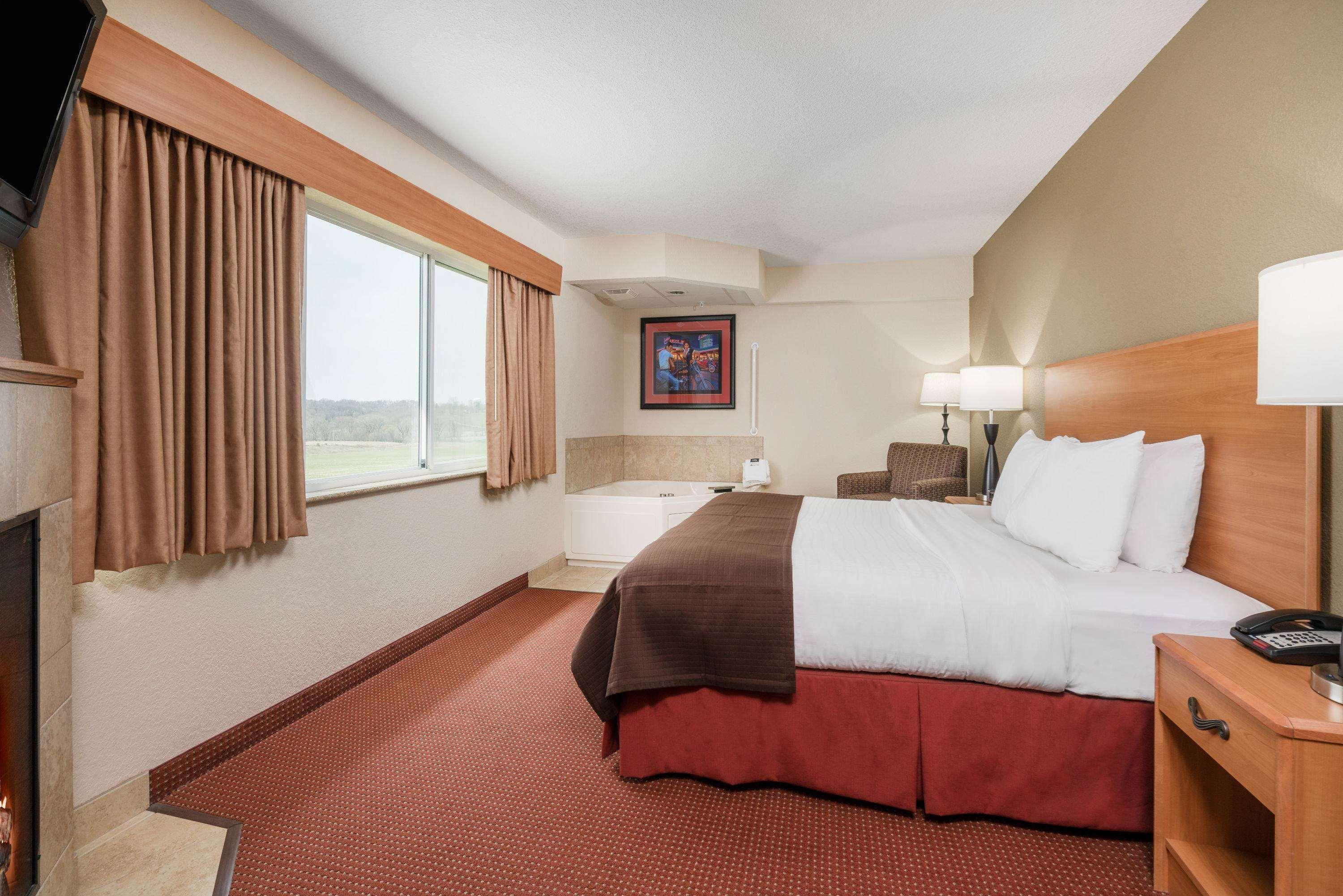 Americinn By Wyndham Anamosa Buitenkant foto