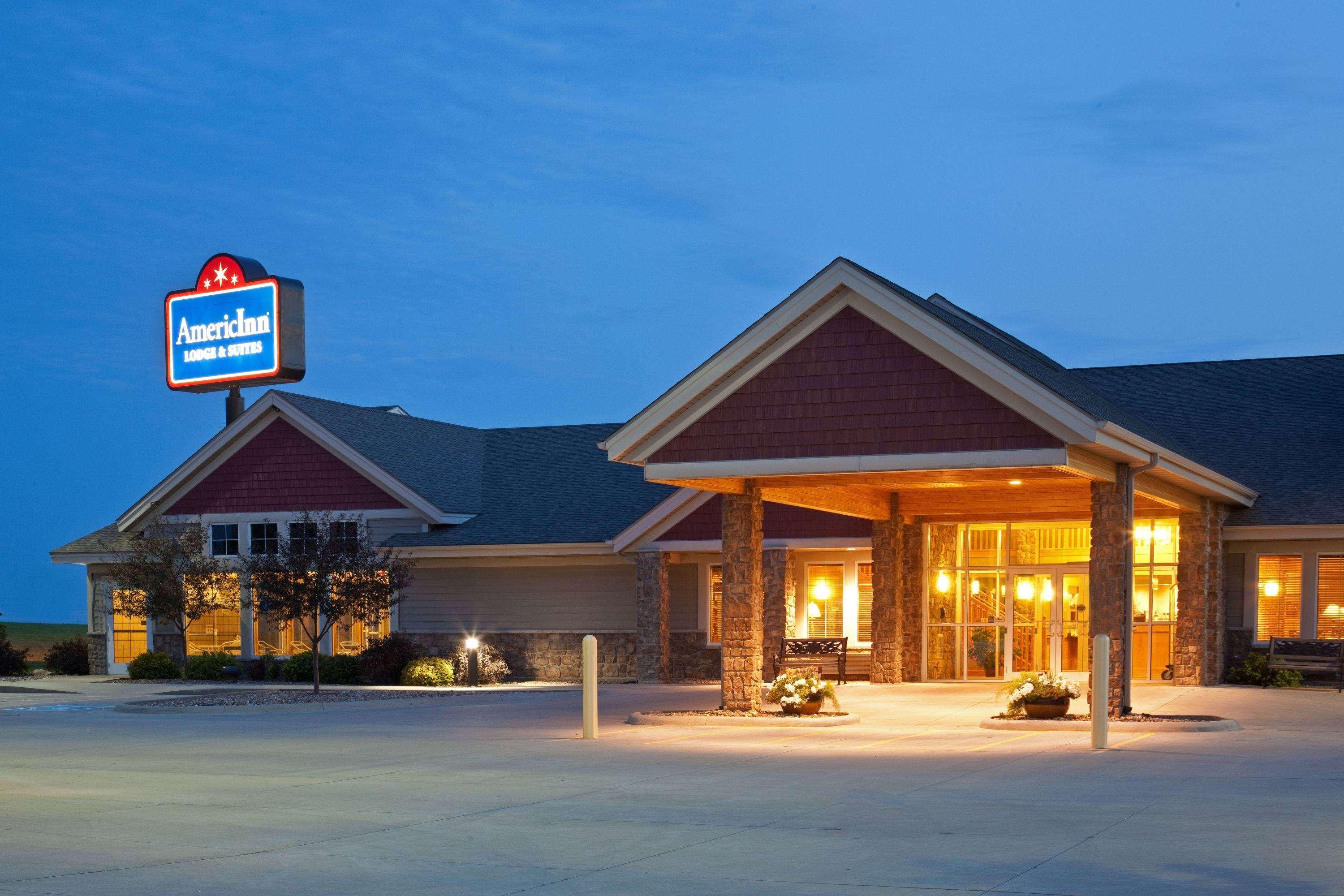 Americinn By Wyndham Anamosa Buitenkant foto